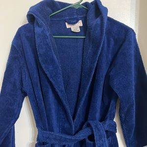 Kiwi made especially for you robe.